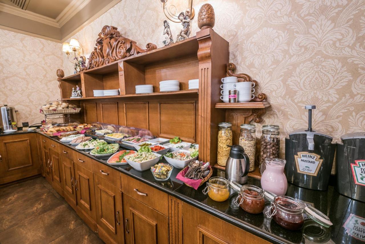 Europejski Centrum Hotel 3*