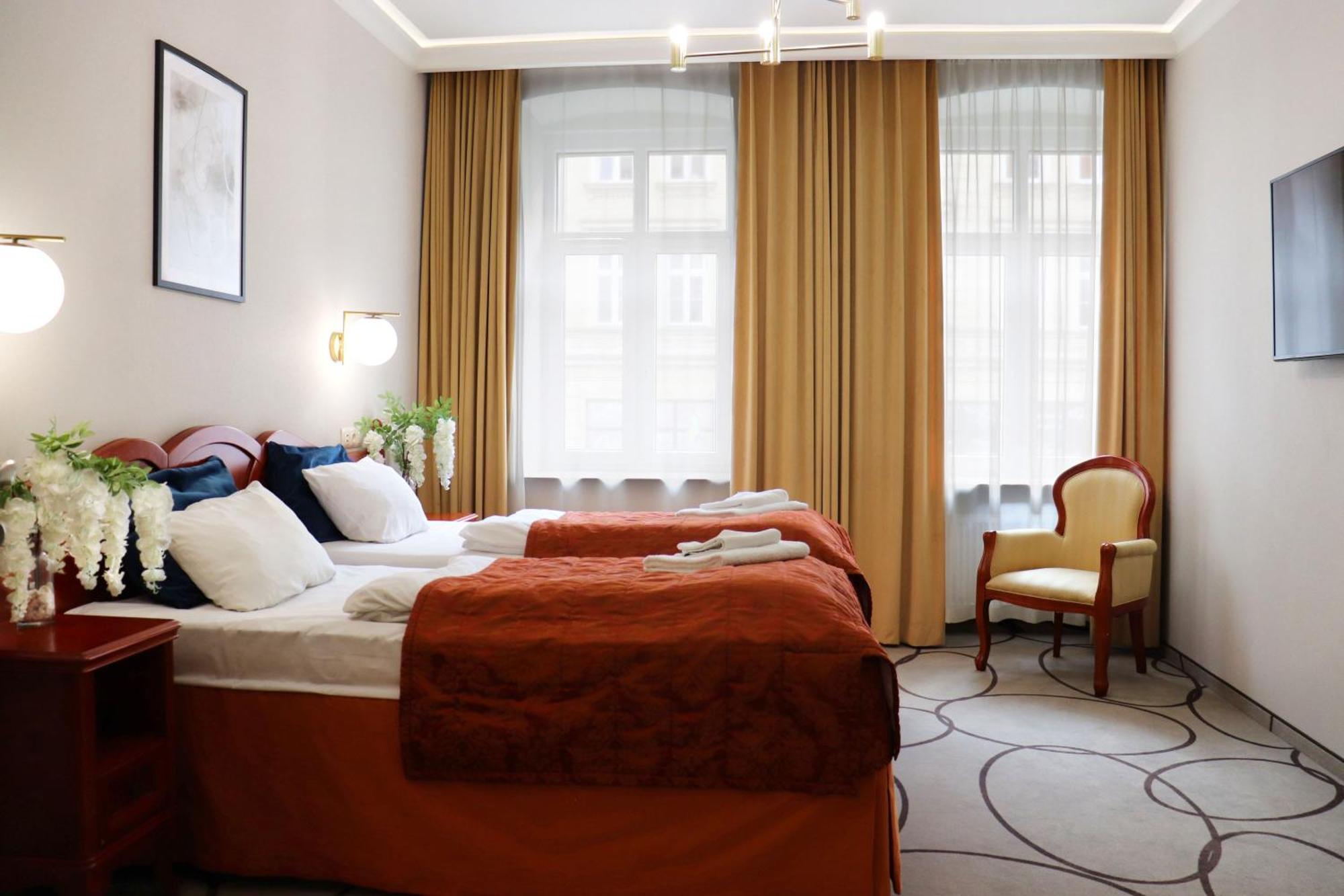Europejski Centrum Hotel 3*